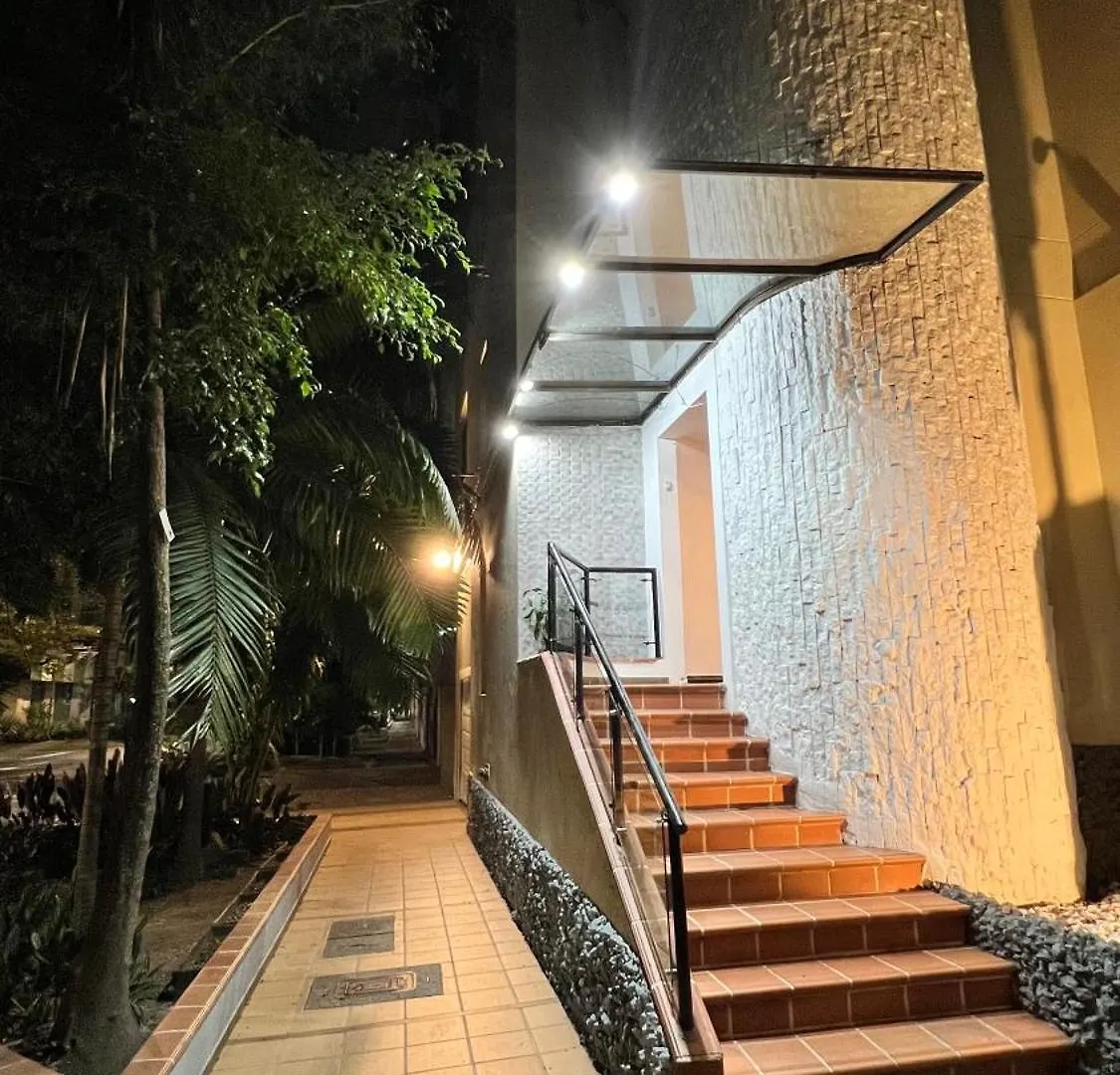 Hotel Gran Conquistador 33 Medellin 3*,