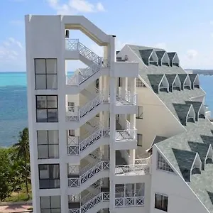Luxe A Pasos De La Playa -top Location- San Andrés
