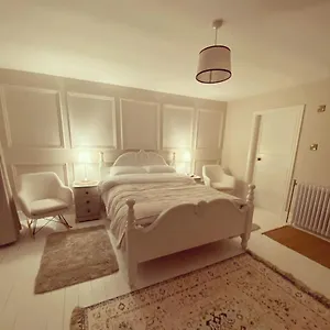 https://emthwaite-escape.yorkshirehotels.net